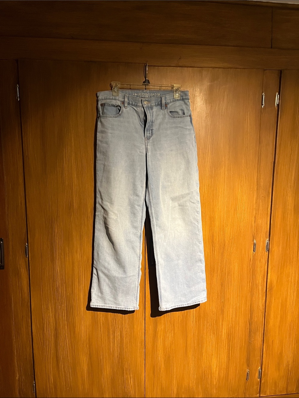 American Eagle AE High-Waisted Stovepipe Jean size 8 Skylight